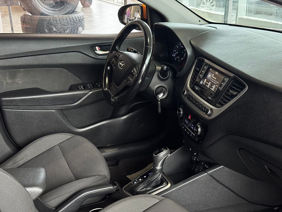 Hyundai Solaris 1.6 AT (123 л.с.), 2017 Hyundai Solaris 1.6 AT (123 л.с.), 2017