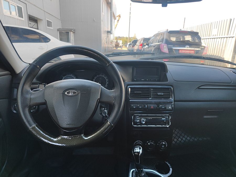 Lada (Ваз) Priora 1.6 MT (106 л.с.), 2014 Lada (Ваз) Priora 1.6 MT (106 л.с.), 2014