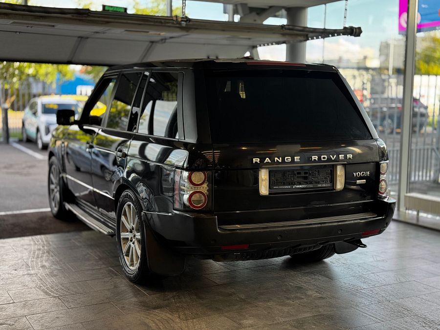 Land Rover Range Rover 3.6d AT (272 л.с.) 4WD, 2010 Land Rover Range Rover 3.6d AT (272 л.с.) 4WD, 2010