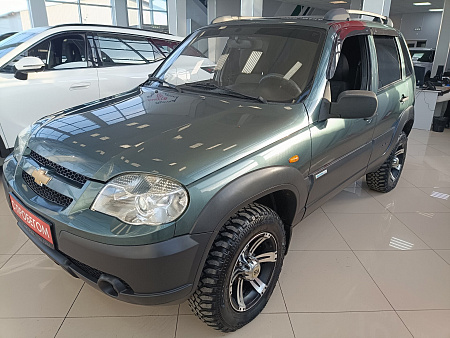 Chevrolet Niva 1.7 MT (80 л.с.) 4WD, 2011 Chevrolet Niva 1.7 MT (80 л.с.) 4WD, 2011 — купить в Нижнем Новгороде
