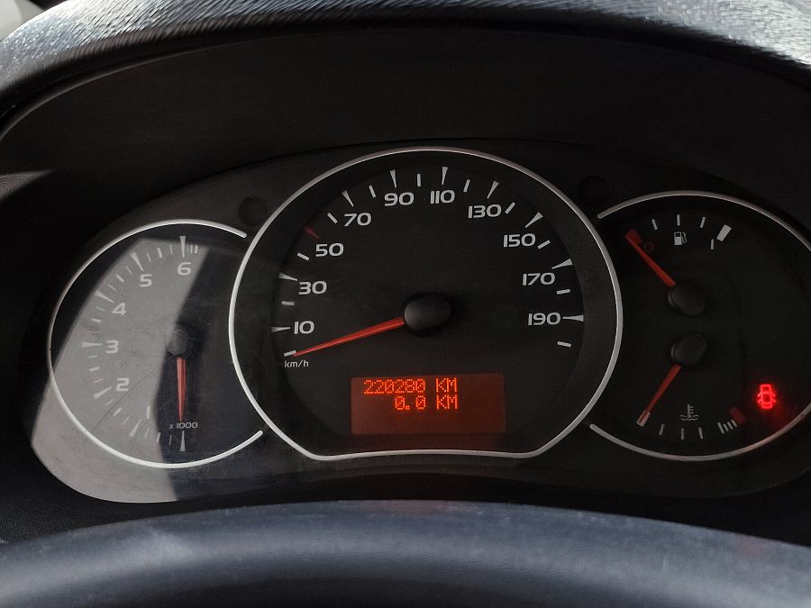 Renault Kangoo 1.6 MT (84 л.с.), 2012