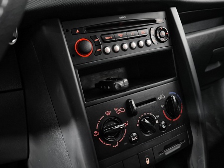 Peugeot 207 1.4 MT (90 л.с.), 2008 Peugeot 207 1.4 MT (90 л.с.), 2008