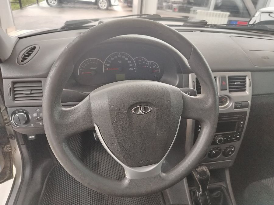 Lada (Ваз) Priora 1.6 MT (98 л.с.), 2012 Lada (Ваз) Priora 1.6 MT (98 л.с.), 2012