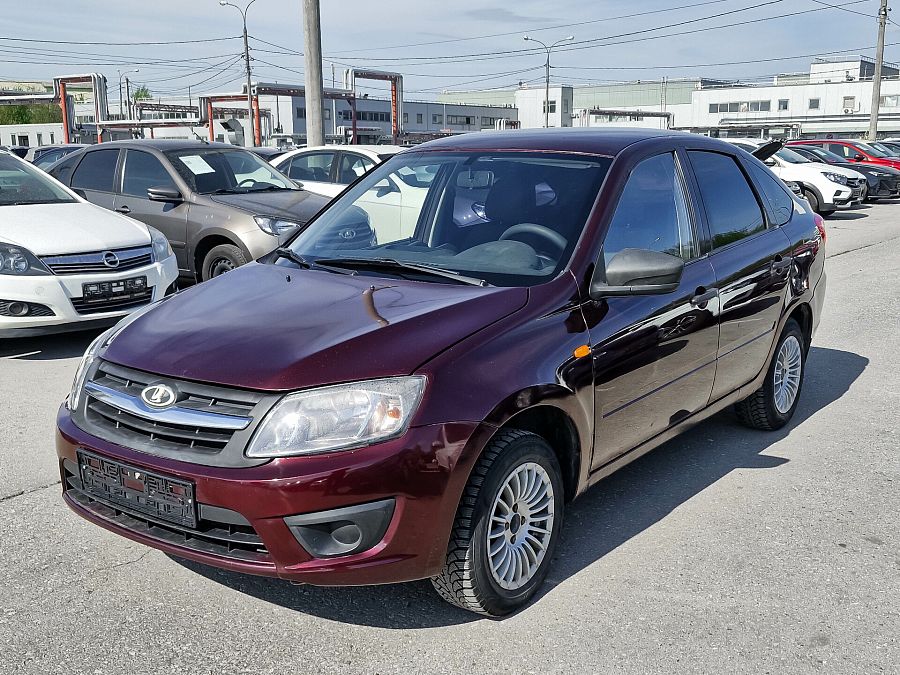 Lada (Ваз) Granta 1.6 MT (87 л.с.), 2015