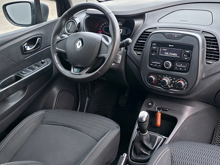 Renault Kaptur 1.6 MT (114 л.с.), 2018 Renault Kaptur 1.6 MT (114 л.с.), 2018 — купить в Нижнем Новгороде
