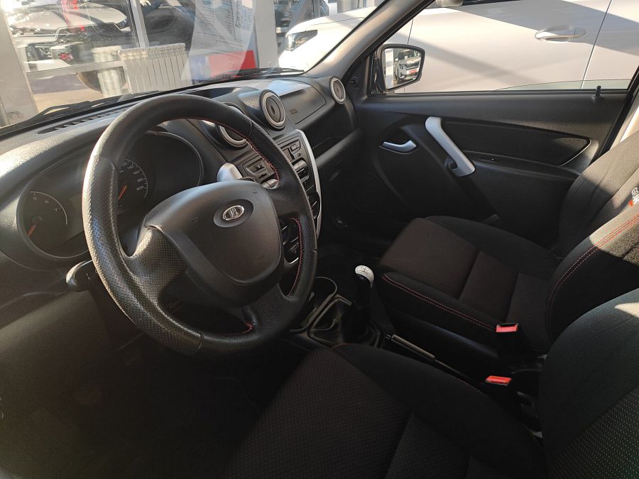 Lada (Ваз) Granta Sport 1.6 MT (106 л.с.), 2017
