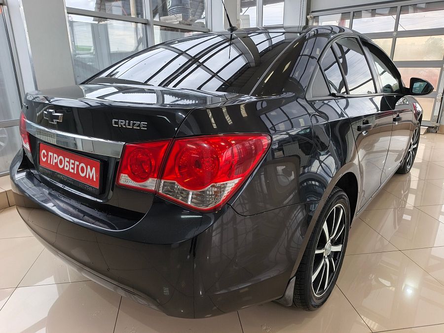 Chevrolet Cruze 1.6 MT (109 л.с.), 2012