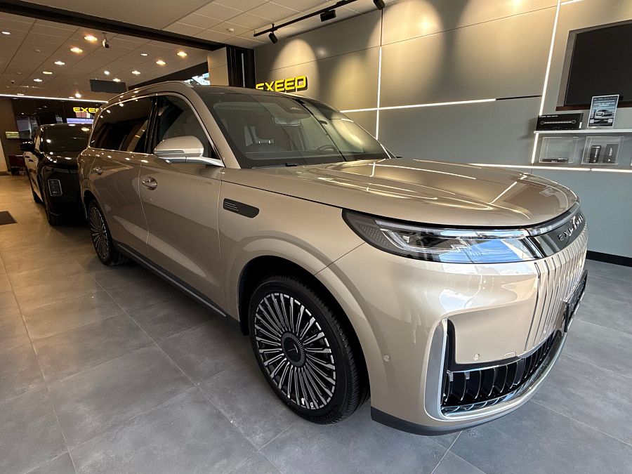 Exeed Exlantix ET 1.5hyb AT (469 л.с.) 4WD, 2026