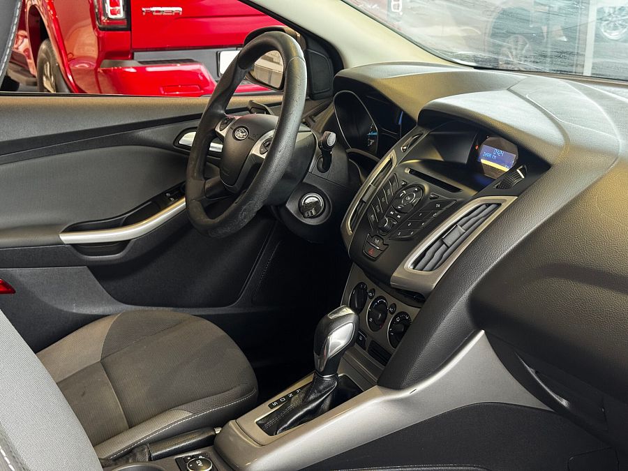 Ford Focus 1.6 AMT (105 л.с.), 2012 Ford Focus 1.6 AMT (105 л.с.), 2012