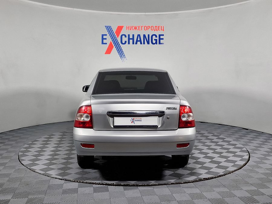 Lada (Ваз) Priora 1.6 MT (98 л.с.), 2010