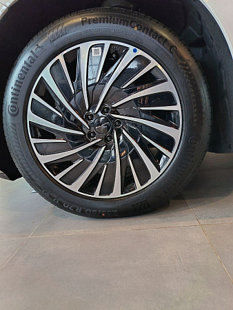 Exeed Exlantix ET 1.5hyb AT (469 л.с.) 4WD, 2026 Exeed Exlantix ET 1.5hyb AT (469 л.с.) 4WD, 2026 — купить в Нижнем Новгороде