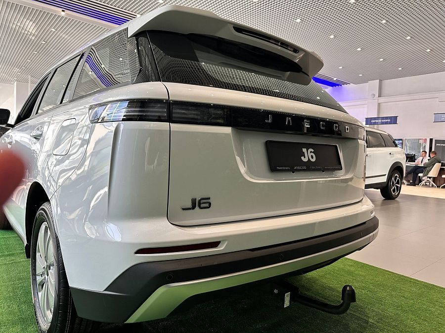 Jaecoo J6 1.5 AMT (147 л.с.), 2026