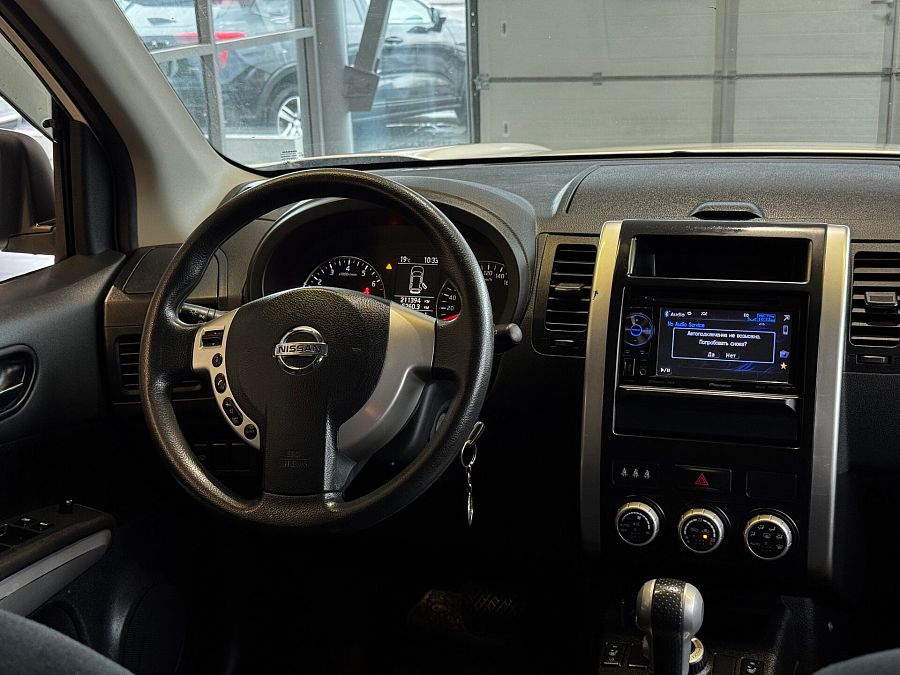 Nissan X-Trail 2.0 CVT (141 л.с.) 4WD, 2012 Nissan X-Trail 2.0 CVT (141 л.с.) 4WD, 2012