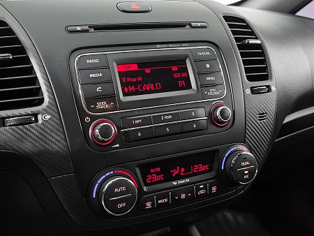 Kia Cerato 2.0 AT (150 л.с.), 2014