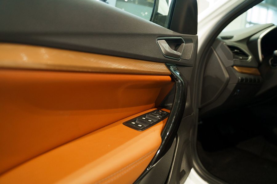 Lada (Ваз) Vesta Cross 1.6 MT (106 л.с.), 2026