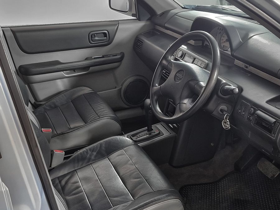 Nissan X-Trail 2.0 AT (150 л.с.) 4WD, 2001 Nissan X-Trail 2.0 AT (150 л.с.) 4WD, 2001