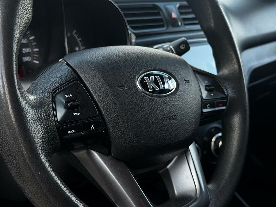 Kia Rio 1.4 MT (107 л.с.), 2014 Kia Rio 1.4 MT (107 л.с.), 2014