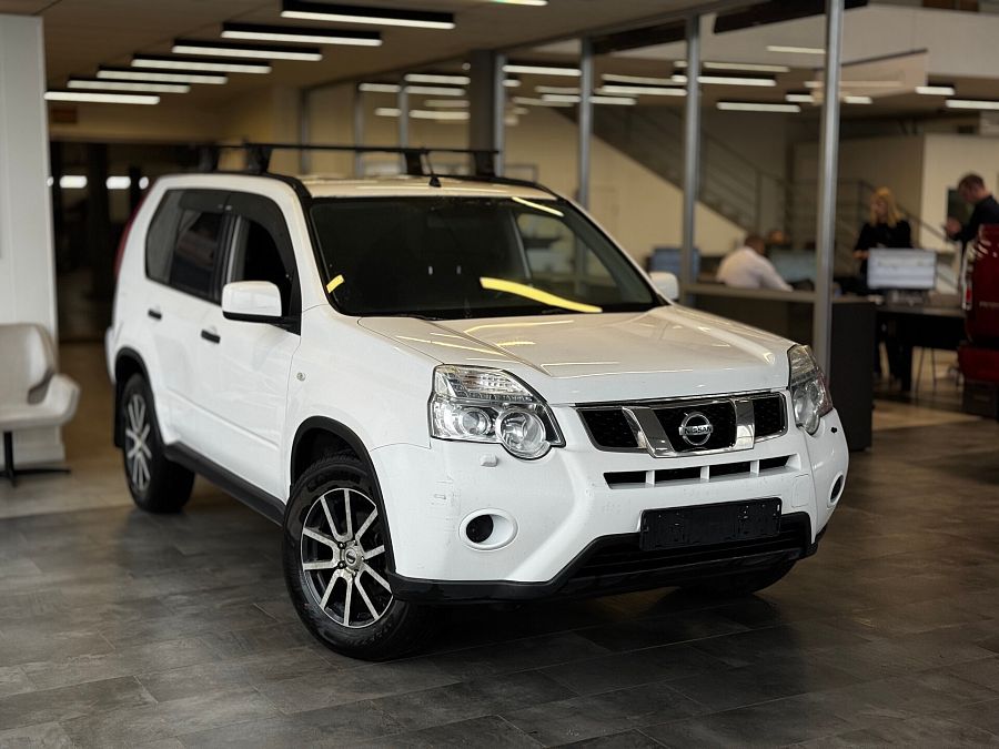 Nissan X-Trail 2.0 CVT (141 л.с.) 4WD, 2012 Nissan X-Trail 2.0 CVT (141 л.с.) 4WD, 2012
