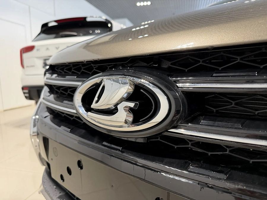 Lada (Ваз) Vesta SW 1.6 MT (106 л.с.), 2026