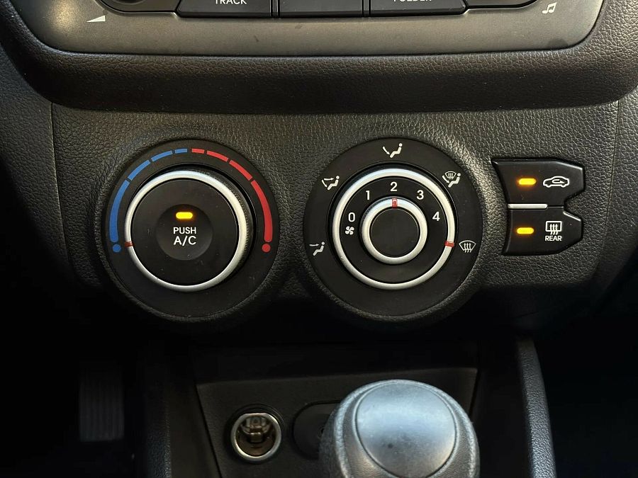 Kia Rio 4-speed 1.6 AT (123 л.с.), 2011
