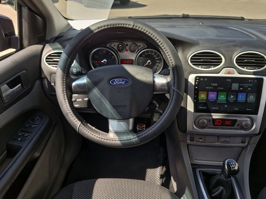 Ford Focus 1.6 MT (100 л.с.), 2008