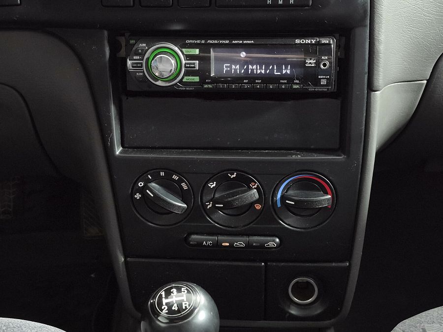 Kia Spectra 1.6 MT (101 л.с.), 2007