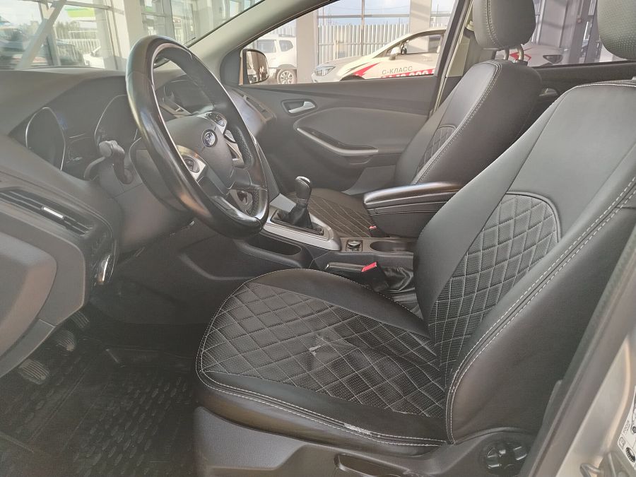 Ford Focus 1.6 MT (105 л.с.), 2012 Ford Focus 1.6 MT (105 л.с.), 2012
