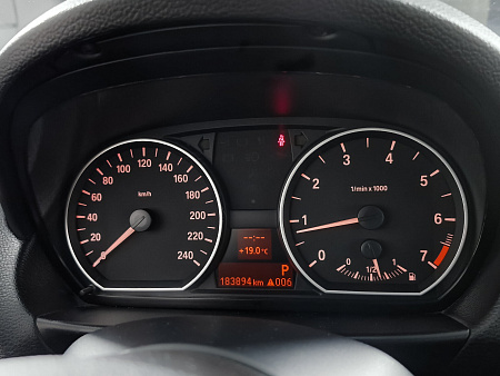 BMW 1 серии 116i 1.6 AT (115 л.с.), 2010 BMW 1 серии 116i 1.6 AT (115 л.с.), 2010 — купить в Нижнем Новгороде