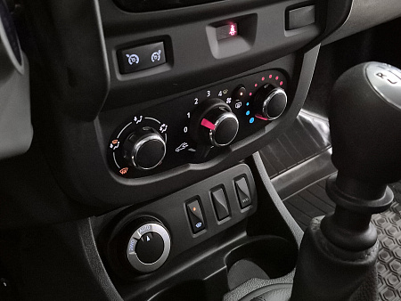Renault Duster 2.0 MT (143 л.с.) 4WD, 2019 — купить в Нижнем Новгороде