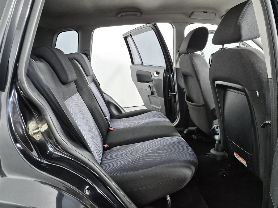 Ford Fusion 1.6 AT (101 л.с.), 2011