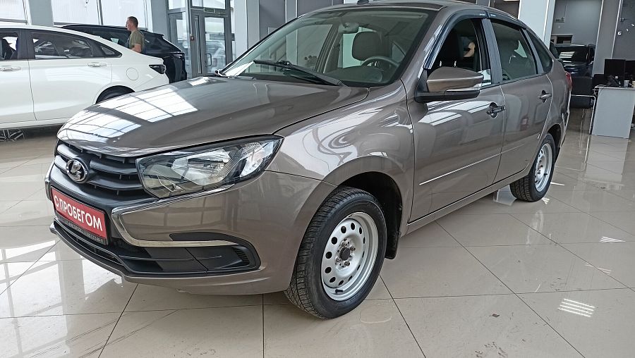 Lada (Ваз) Granta 1.6 MT (90 л.с.), 2024