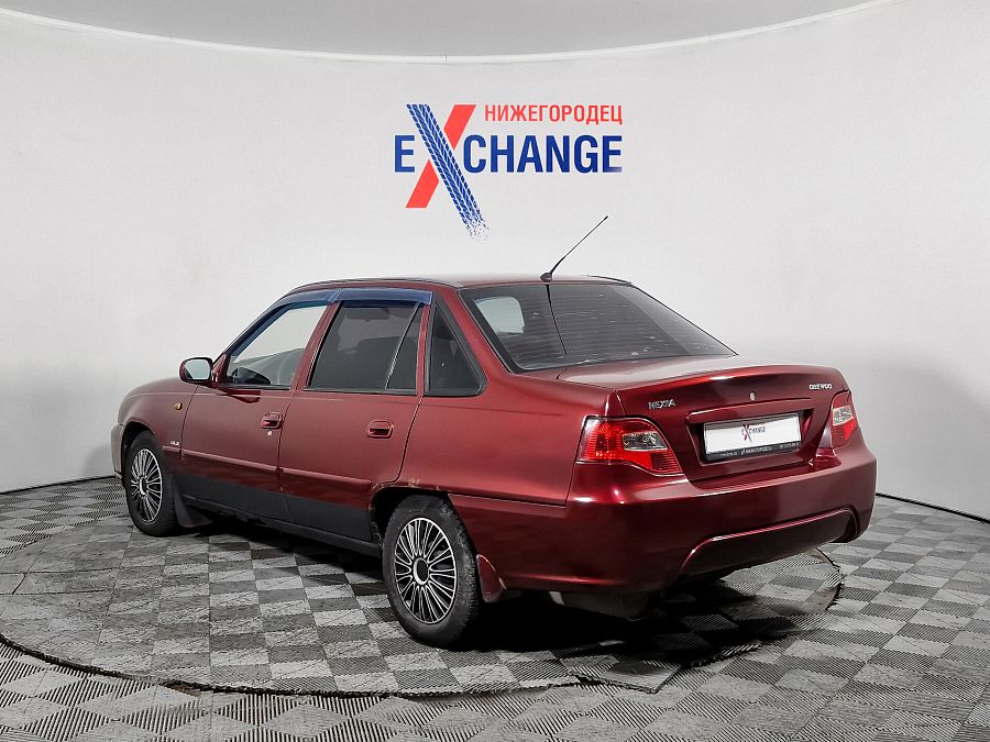 Daewoo Nexia 1.5 MT (80 л.с.), 2010