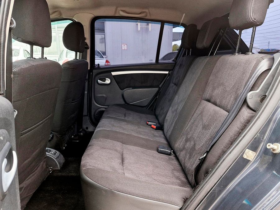 Renault Sandero 1.6 MT (84 л.с.), 2010 Renault Sandero 1.6 MT (84 л.с.), 2010