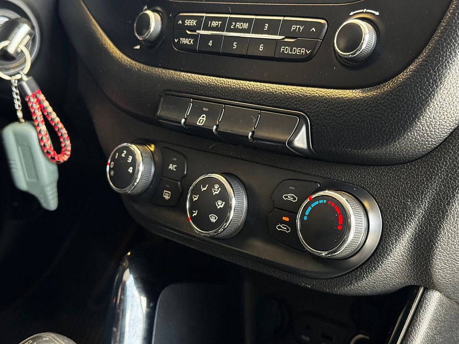 Kia Ceed 1.6 MT (129 л.с.), 2014