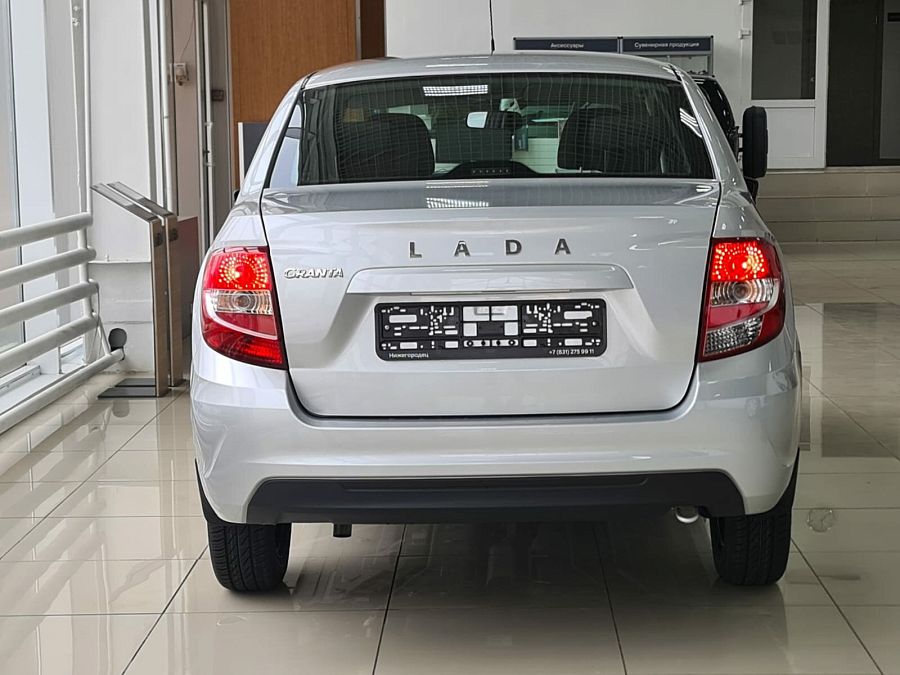 Lada (Ваз) Granta 1.6 MT (90 л.с.), 2026 Lada (Ваз) Granta 1.6 MT (90 л.с.), 2026