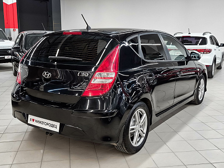 Hyundai i30 1.6 MT (126 л.с.), 2011 Hyundai i30 1.6 MT (126 л.с.), 2011 — купить в Нижнем Новгороде