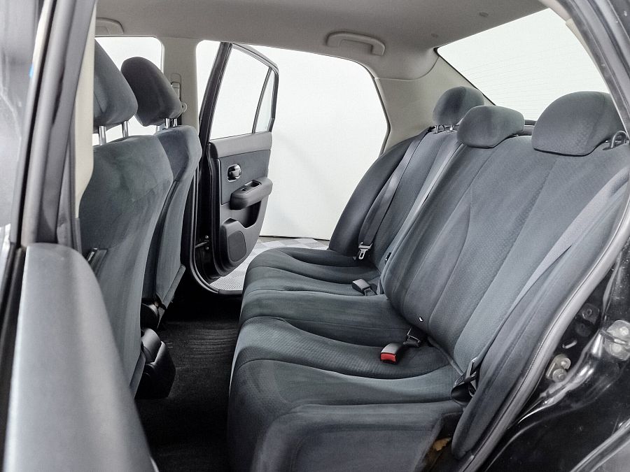 Nissan Tiida 1.6 AT (110 л.с.), 2010