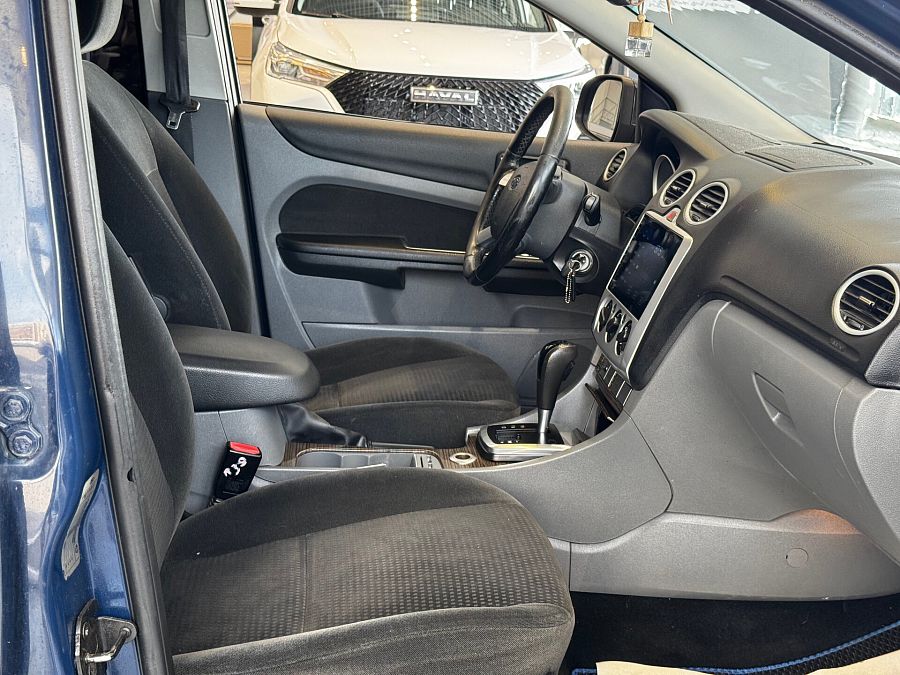 Ford Focus 2.0 AT (145 л.с.), 2008