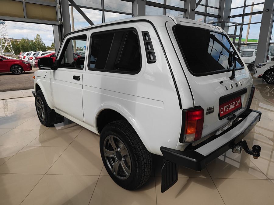 Lada (Ваз) Niva Legend 1.7 MT (83 л.с.) 4WD, 2023 Lada (Ваз) Niva Legend 1.7 MT (83 л.с.) 4WD, 2023