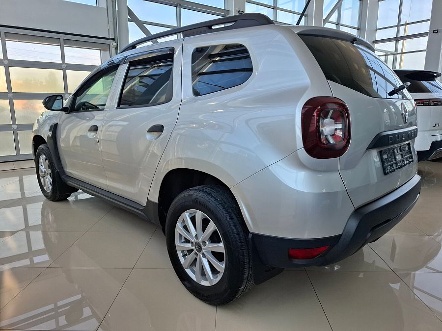 Renault Duster 1.6 MT (117 л.с.) 4WD, 2021
