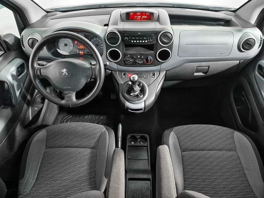 Peugeot Partner 1.6 MT (120 л.с.), 2012 Peugeot Partner 1.6 MT (120 л.с.), 2012