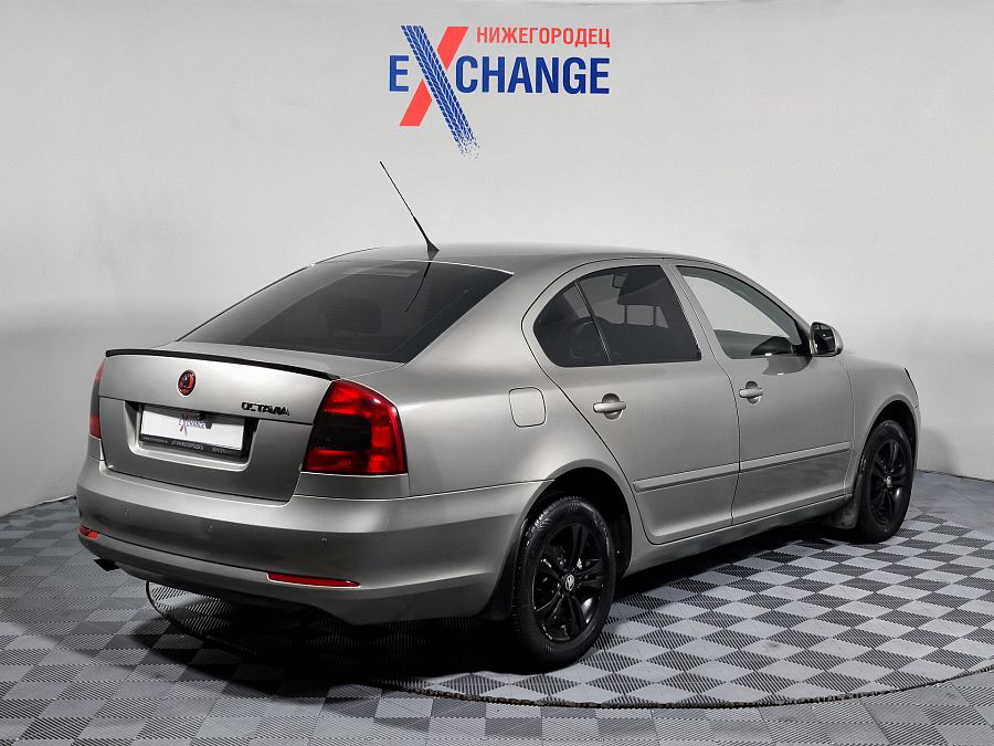 Skoda Octavia 1.6 MT (102 л.с.), 2010 Skoda Octavia 1.6 MT (102 л.с.), 2010