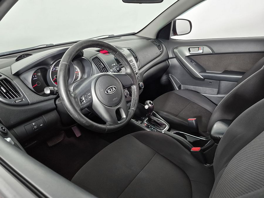 Kia Cerato 6-speed 1.6 AT (126 л.с.), 2011