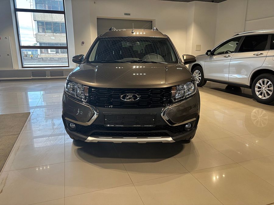 Lada (Ваз) Largus Cross 1.6 MT (106 л.с.), 2026