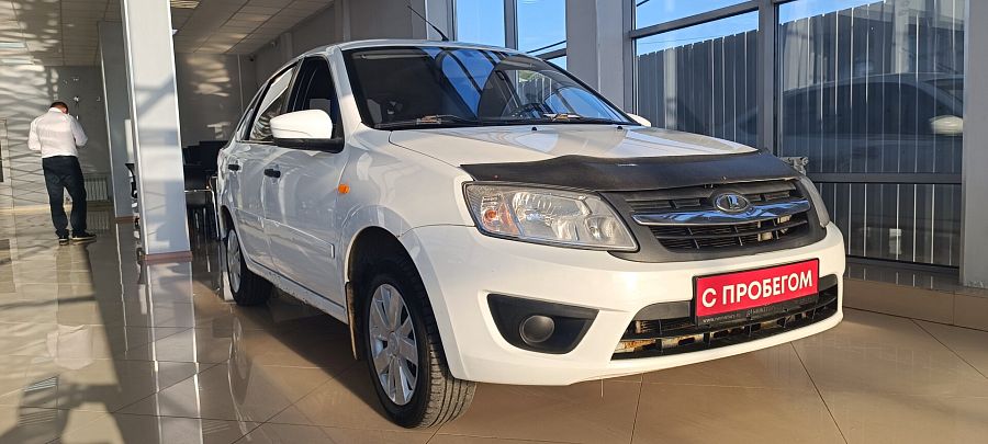 Lada (Ваз) Granta 1.6 MT (87 л.с.), 2016