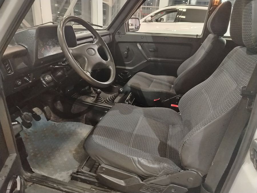 Lada (Ваз) 2121 (4x4) 1.7 MT (83 л.с.) 4WD, 2015 Lada (Ваз) 2121 (4x4) 1.7 MT (83 л.с.) 4WD, 2015