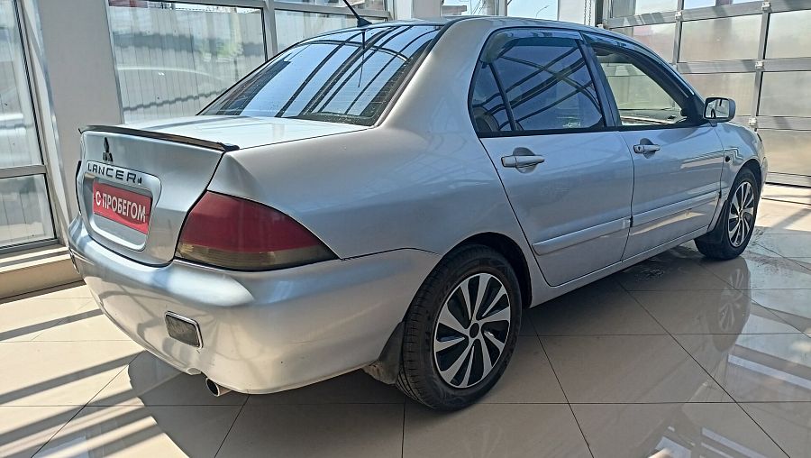 Mitsubishi Lancer 1.6 MT (98 л.с.), 2005