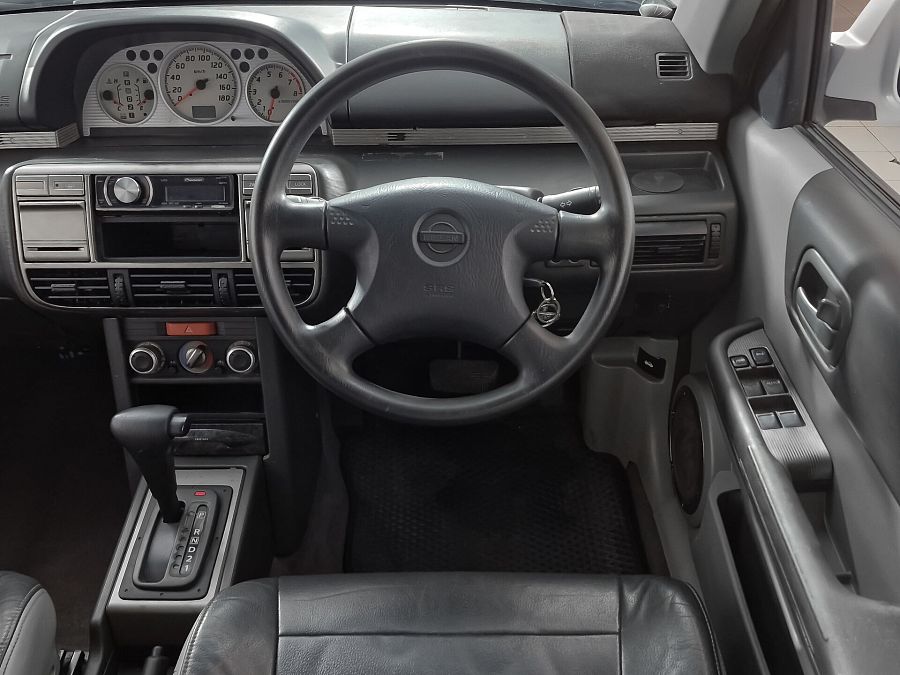 Nissan X-Trail 2.0 AT (150 л.с.) 4WD, 2001 Nissan X-Trail 2.0 AT (150 л.с.) 4WD, 2001
