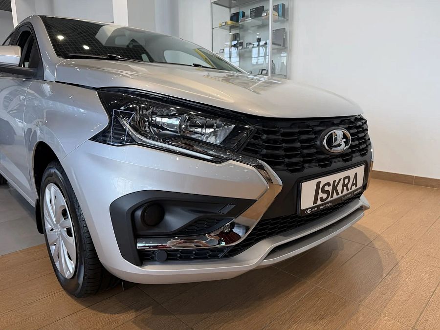 Lada (Ваз) Iskra SW 1.6 MT (106 л.с.), 2026