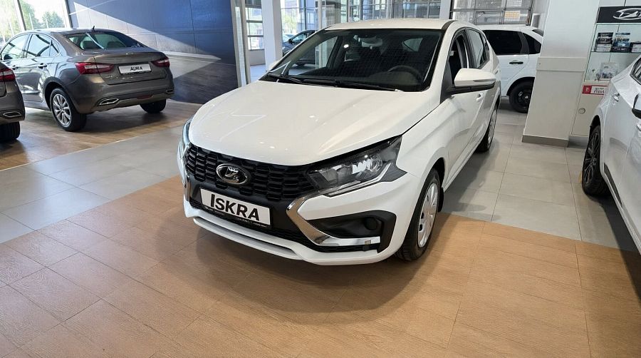 Lada (Ваз) Iskra 1.6 CVT (106 л.с.), 2026